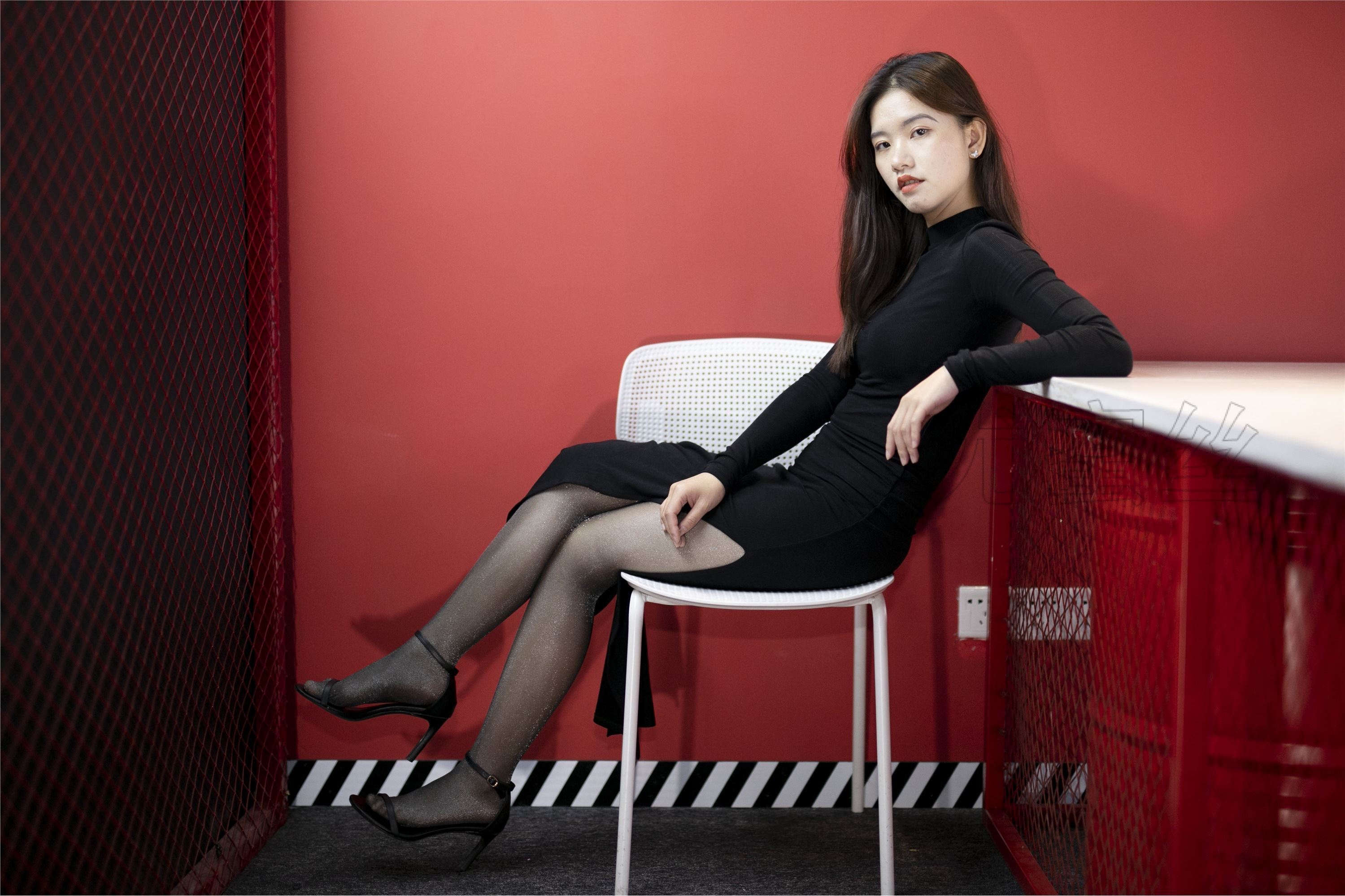 尤蜜丝 穿搭写真 NO.040